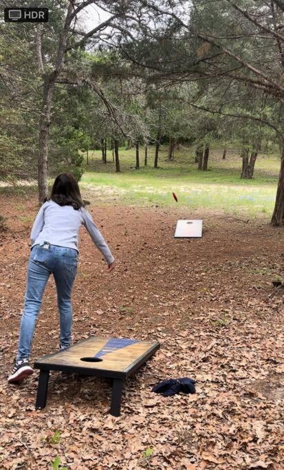 Вілла Bastrop Tiny Disc Golf Retreat Екстер'єр фото