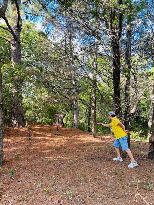 Вілла Bastrop Tiny Disc Golf Retreat Екстер'єр фото